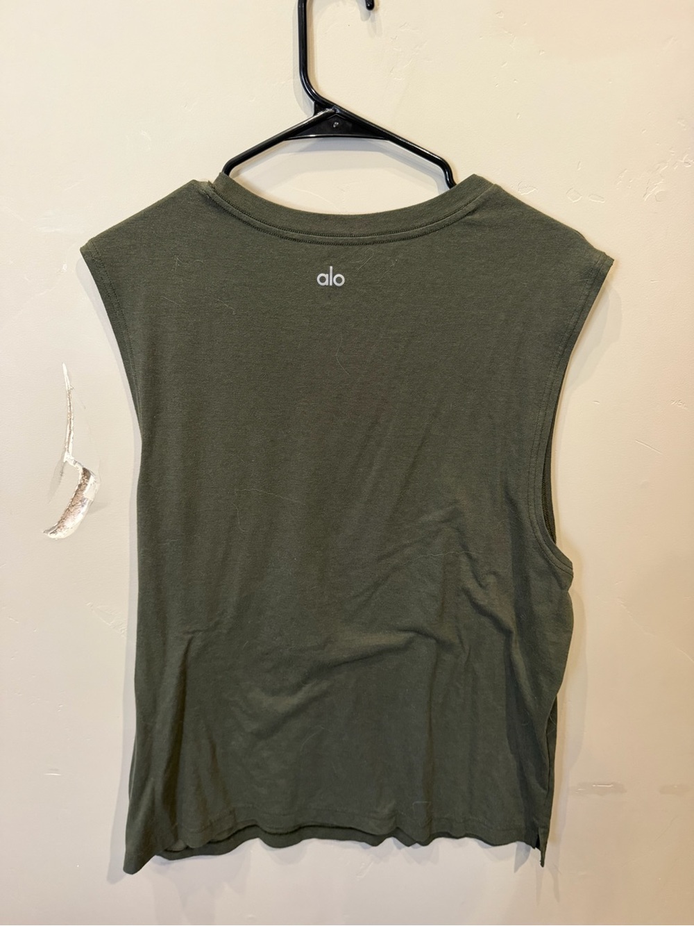 Alo Yoga Olive Performance Muscle Tank